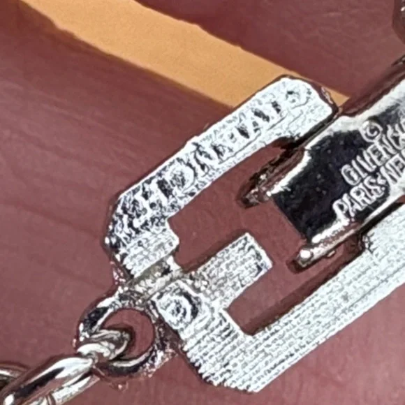 Givenchy Paris Bijoux G logo chain link necklace Silver Tone 30" - Picture 7 of 13